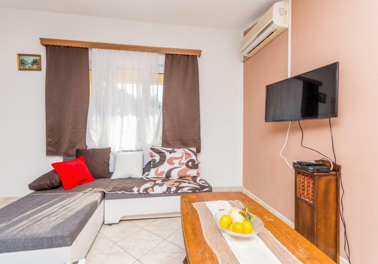 Agape Apartments Biograd Na Moru Exterior foto